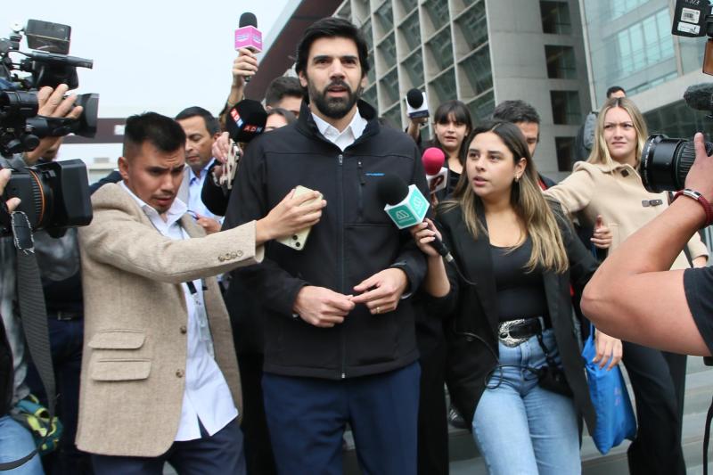 ATON - Joaquín Lavín León