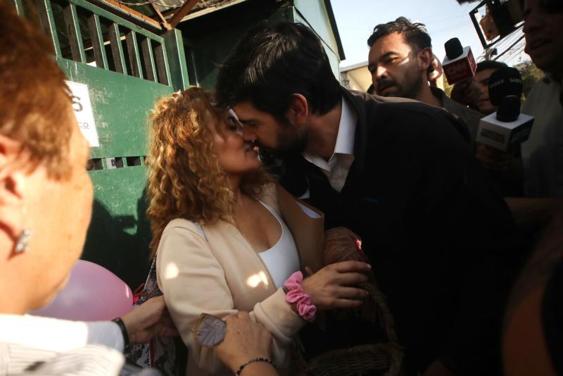 Aton - Salida de la cárcel de Cathy Barriga