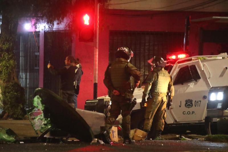 Incidentes ocurridos en la previa del Superclásico - Créditos: Photosport