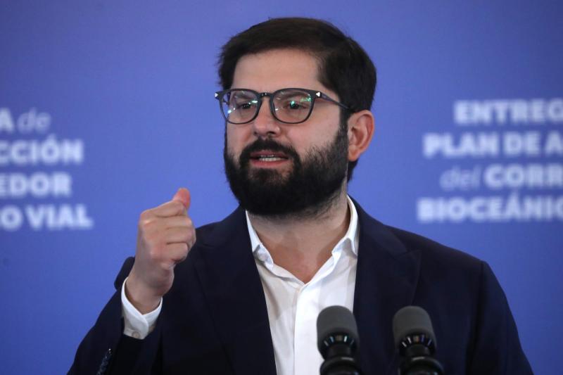 Aton- Presidente Gabriel Boric