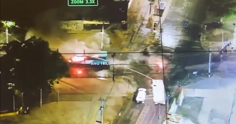 Reportan barricadas y disturbios en Cerro Navia en medio de convocatoria por tragedia en Estadio Monumental