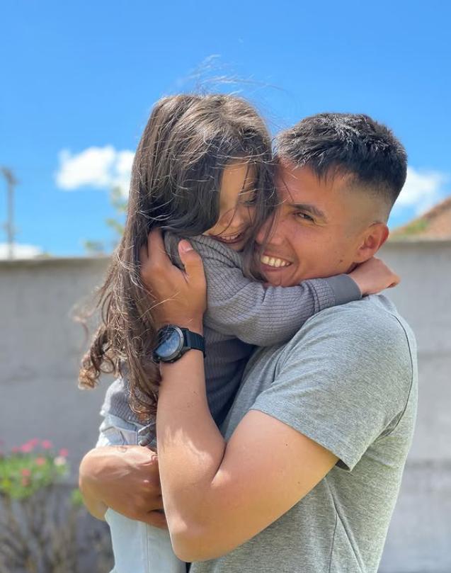 Rafael Caroca junto a su hija Antonia - Créditos: Instagram @rafacaroca