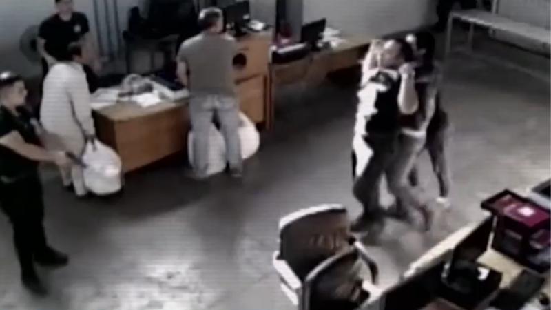 T13 - Ataques a gendarmería