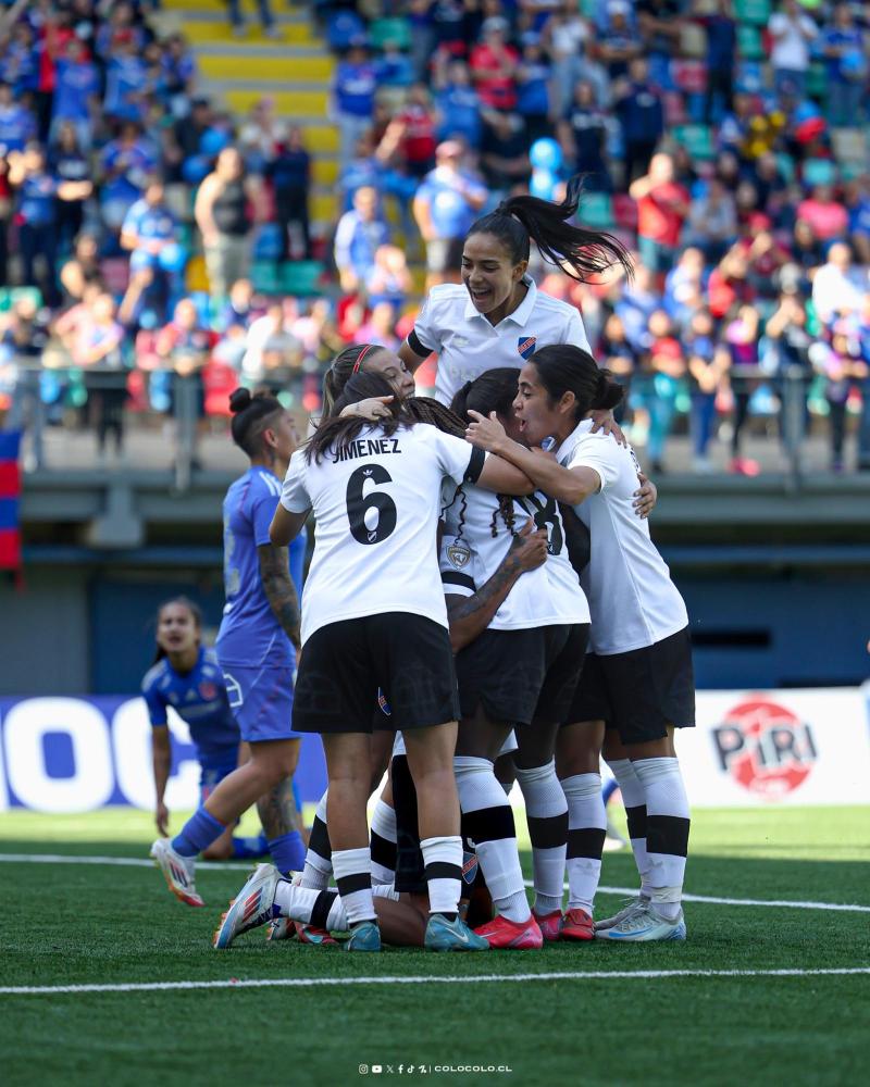 Colo Colo goléo a la U en el Superclásico femenino - Colo Colo Femenino