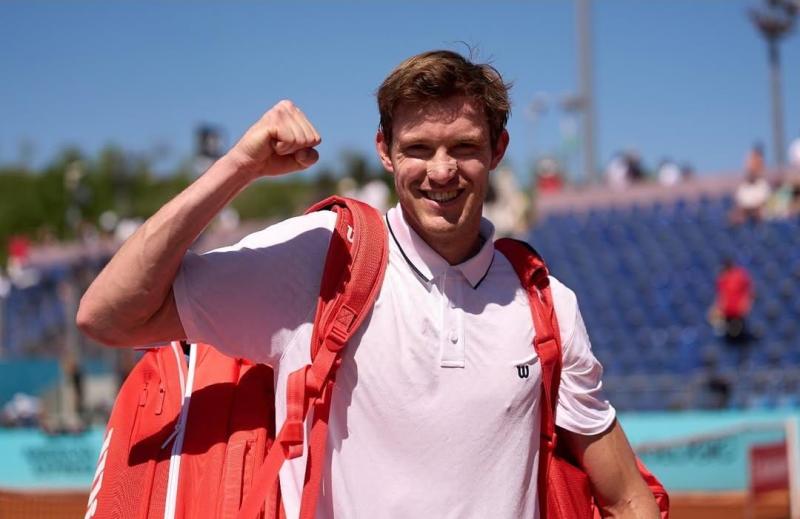 Nico Jarry avanza en Estoril, su última parada antes de Roma - @nicojarry