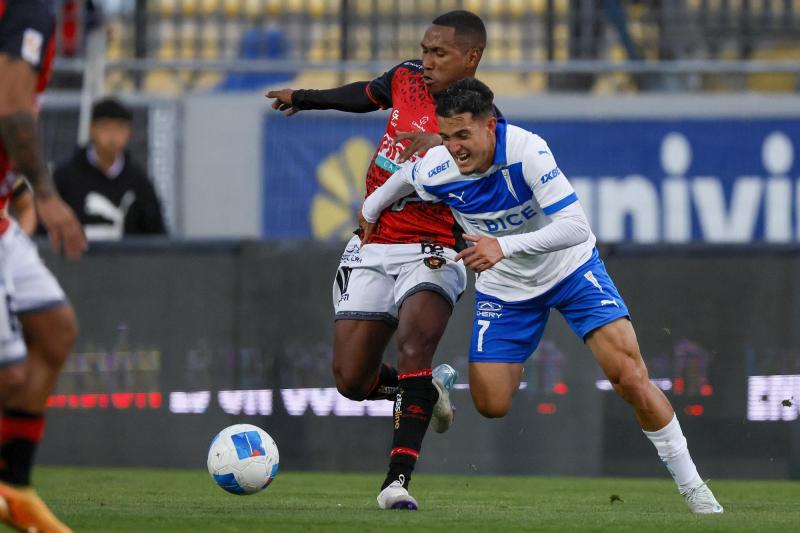 La UC luchó para dar vuelta el marcador en el final - Photosport