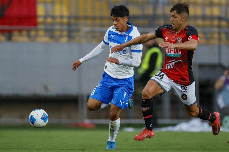 U Católica dio vuelta el partido con Deportes Limache - Créditos: Photosport