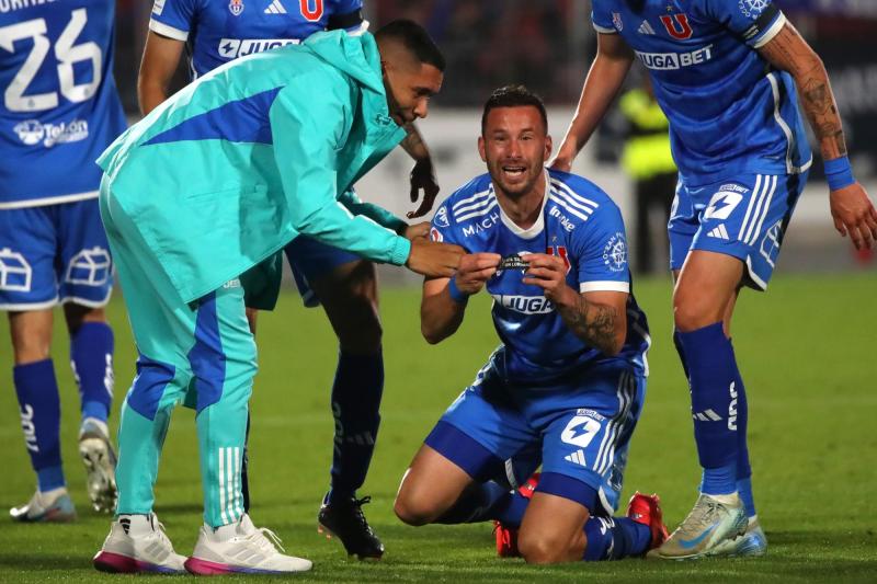 Photosport - Luciano Pons le anotó a Colo Colo por Copa Libertadores