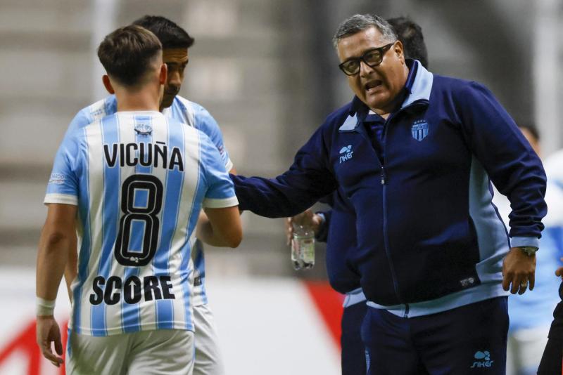 Ronald Fuentes tuvo su última experiencia en Magallanes - Créditos: Photosport