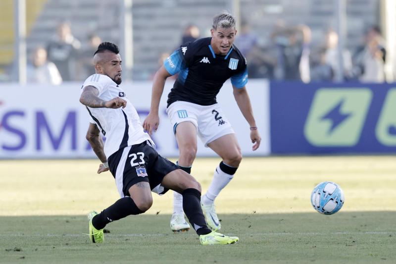 Colo Colo recibe a Racing por la fecha 3 del grupo E - Photosport