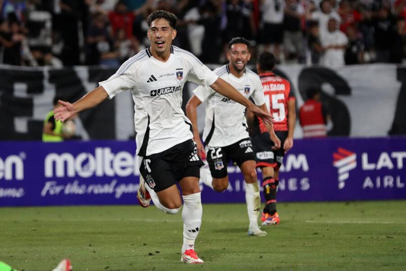Cambio de última hora en Colo Colo contra Fortaleza - Créditos: Photosport