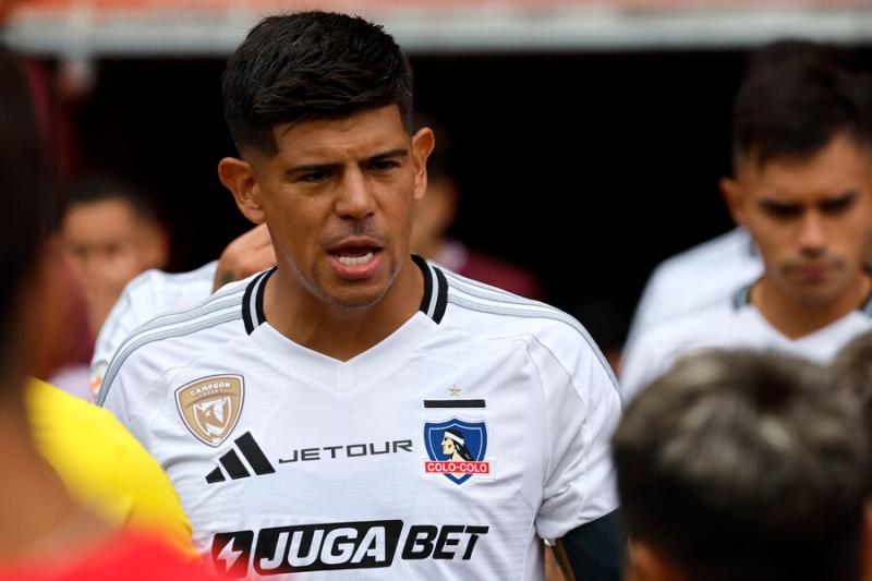 Esteban Pavez e indirecta a Johnny Herrera - Créditos: Photosport