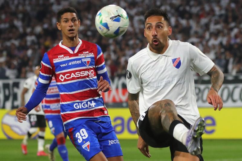 El jugador que reforzaría a Colo Colo - Créditos: Photosport