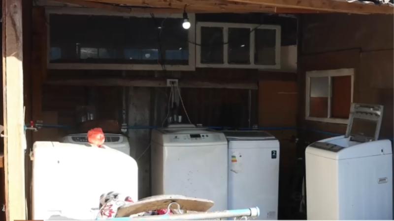 T13 -T13 - "Pastor" evangélico se tomó terreno en San Bernardo y cobraba arriendos por las piezas