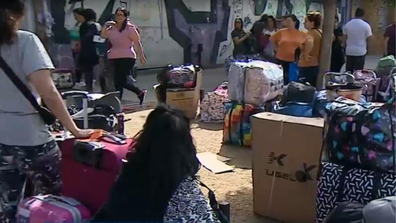 T13 - Turistas argentinos Meiggs