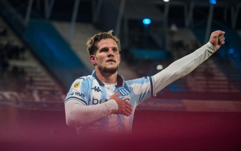 X @RacingClub - Racing sufrió una sensible baja para visitar a Colo Colo