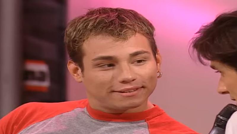 Youtube - José Aravena en Rojo Fama contra fama