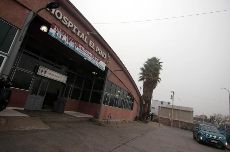 T13 - Hospital El Pino cierra cinco pabellones ante contagios por hongo Aspergillus en dos pacientes UCI | Referencial - Agencia UNO