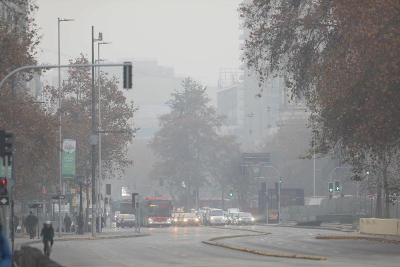 Agencia Uno - Neblina en Santiago