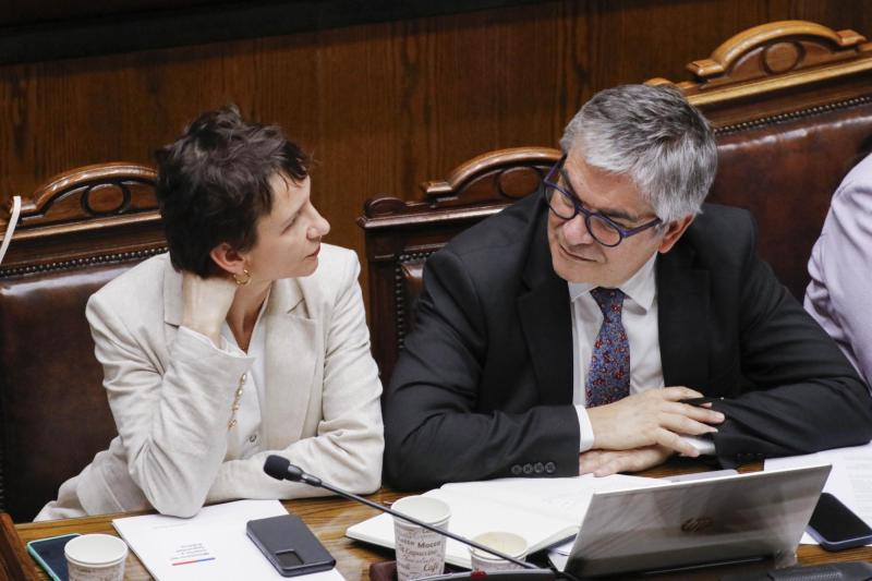 Aton - Carolina Tohá: "Desde hace un tiempo somos pareja con Mario Marcel" | Archivo - Agencia UNO