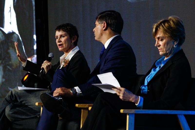 Tohá, Parisi y Matthei en el foro “Desarrollo con D de Digital"