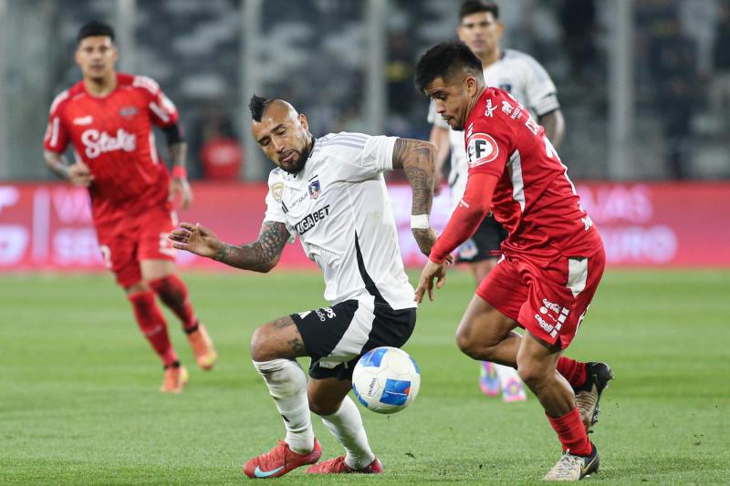 Agencia UNO - Colo Colo cayó ante Ñublense en el Estadio Monumental