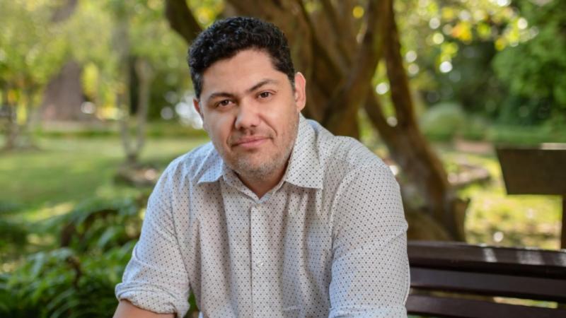 T13 - Alberto Larraín reconoce aportes personales a campañas políticas y "a través de terceros": Asegura no recordar depósito a Carolina Tohá | Instagram - Alberto Larraín