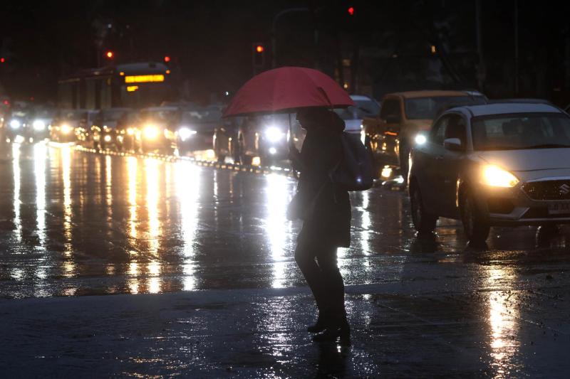 ¿Hasta qué hora se va a llover en Santiago? - Aton