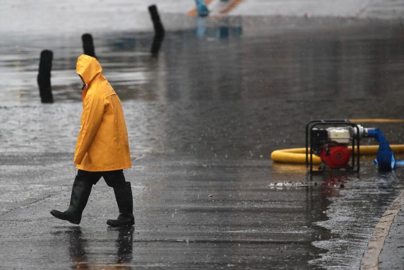 Aton - Posibilidad de lluvia en Santiago