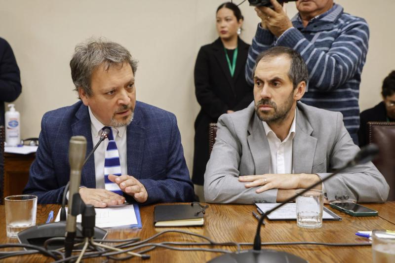 Aton- Subsecretario Salas y Ministro Grau