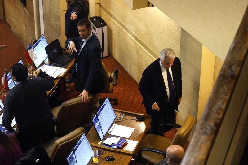 ATON - Diputado Meza denuncia agresión de Jaime Naranjo