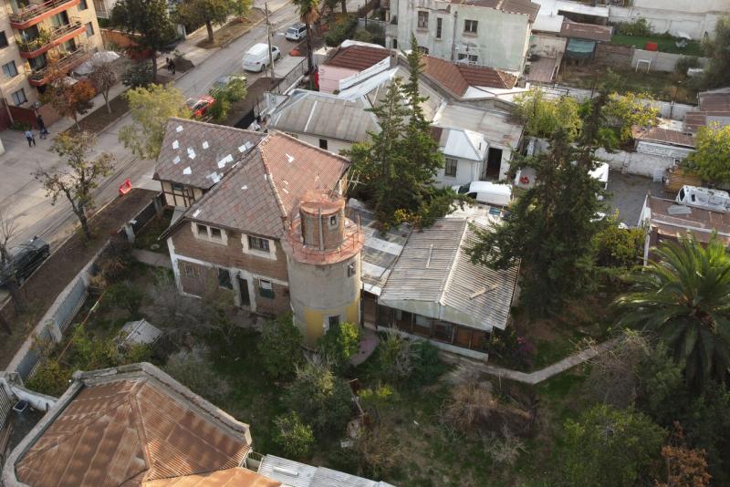 Aton - La casa que habría comprado el Presidente Boric en San Miguel