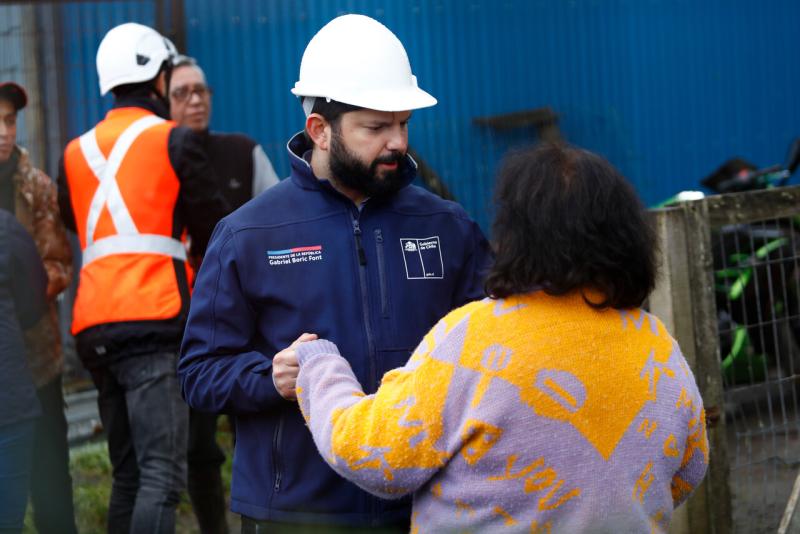 Aton - Presidente Boric condenó uso irregular de licencia médica en su visita a la región de Los Lagos
