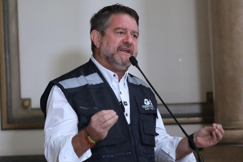 Aton- Claudio Orrego aseguró que su campaña fue financiada con créditos públicos