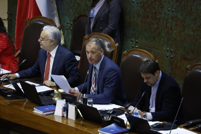 Aton- Presidente de la Cámara de Diputadas y Diputados, José Miguel Castro (RN)