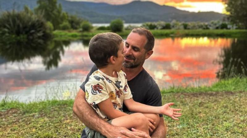 Instagram - Cristián Arriagada y Pedro Milagros, su hijo junto a Javiera Suárez