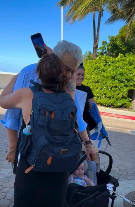 El emotivo reencuentro de Don Francisco con mujer que ganó mil dólares en Sábado Gigante