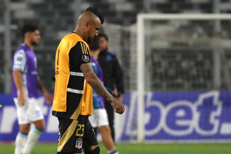 Photosport - En España hablan del "nuevo fracaso continental" de Arturo Vidal