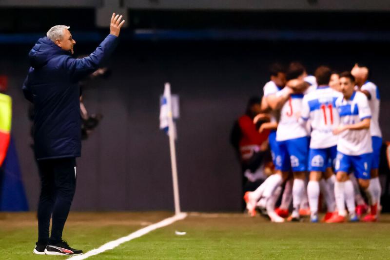 UC confirma a reemplazante de Tiago Nunes - Créditos: Photosport