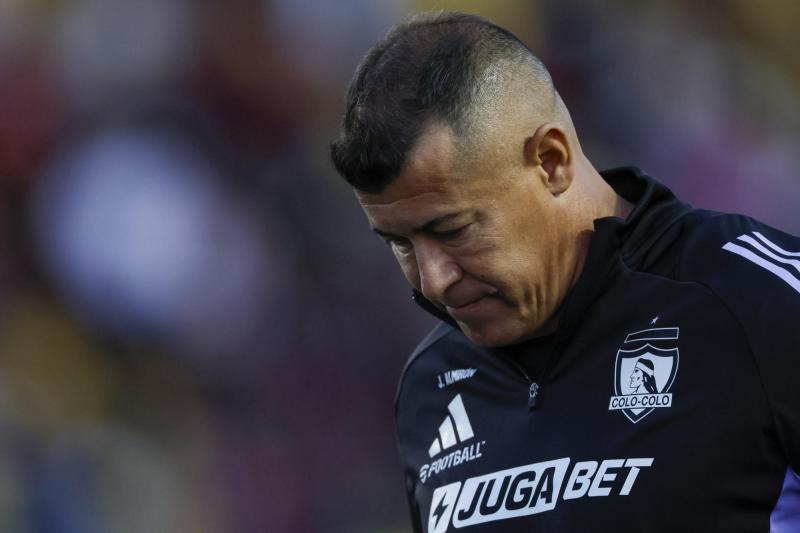 Jorge Almirón quiere despedirse de los hinchas de Colo Colo ante Unión Española - Créditos: Photosport