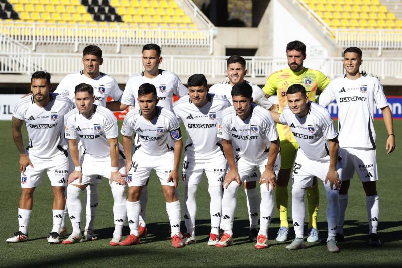 Photosport - Colo Colo visitará a Racing Club por la Copa Libertadores 2025