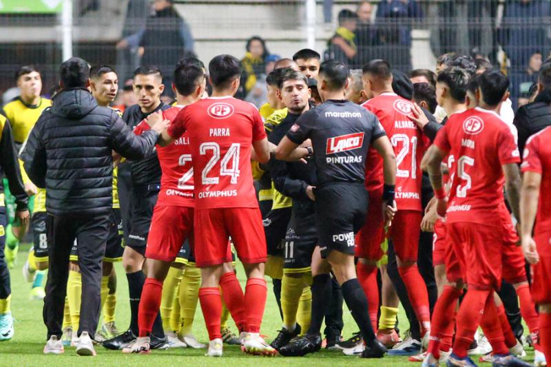 Duelo de Copa Chile entre U. La Calera y San Luis suspendido - Photosport