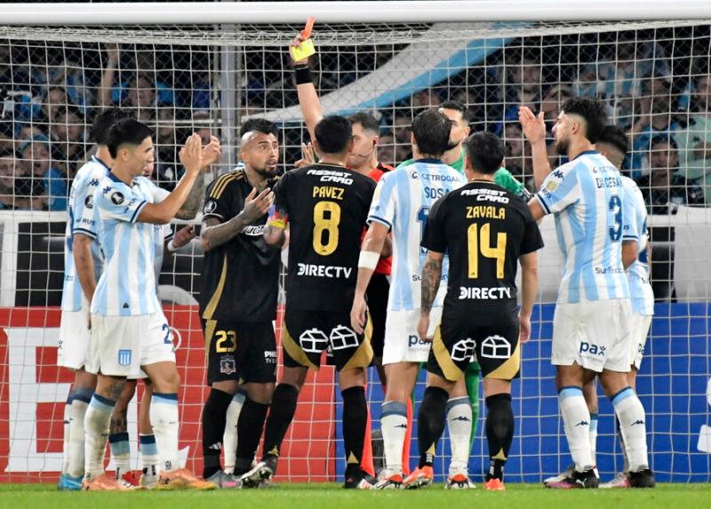 Colo Colo fuera de Copa Libertadores y Sudamericana - Photosport