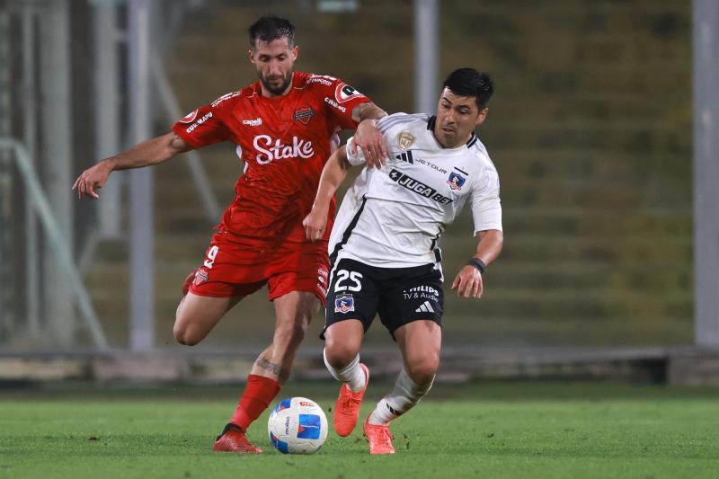 Photosport - Tomás Alarcón asoma como titular en Colo Colo