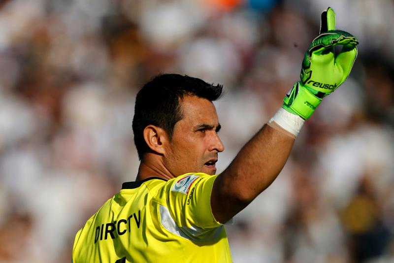 Justo Villar y vínculo con representante de jugadores - Créditos: Photosport