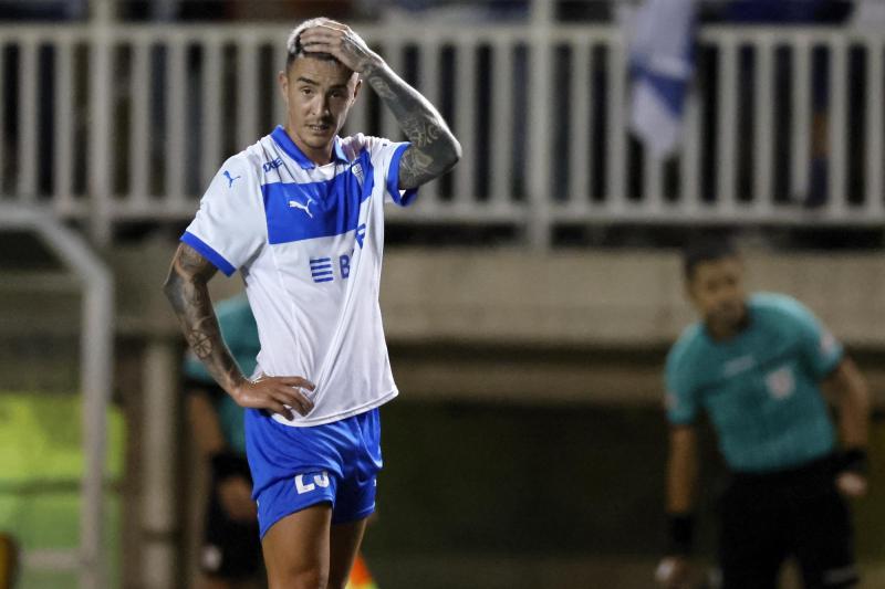 Tomás Asta Buruaga queda fuera del duelo ante O'Higgins - Photosport