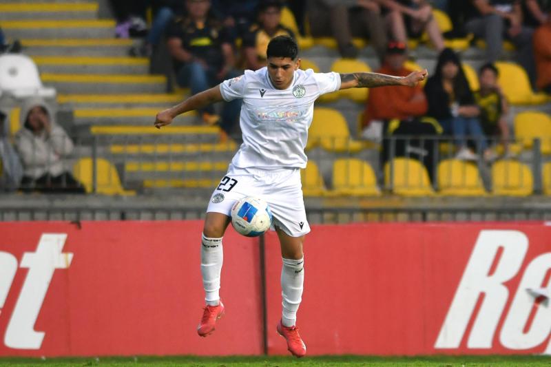 Esteban Matus es una de las grandes sorpresas de la nómina de la Roja - Créditos: Photosport