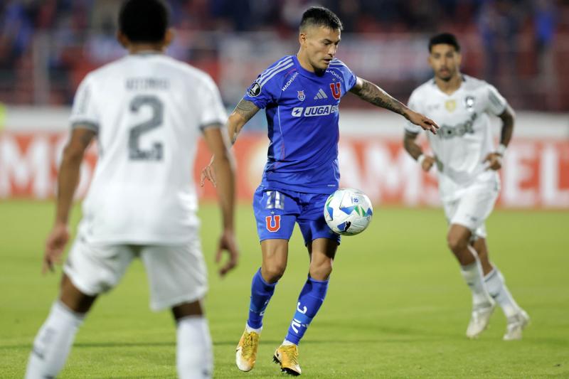 U de Chile vs Botafogo por Copa Libertadores - Photosport