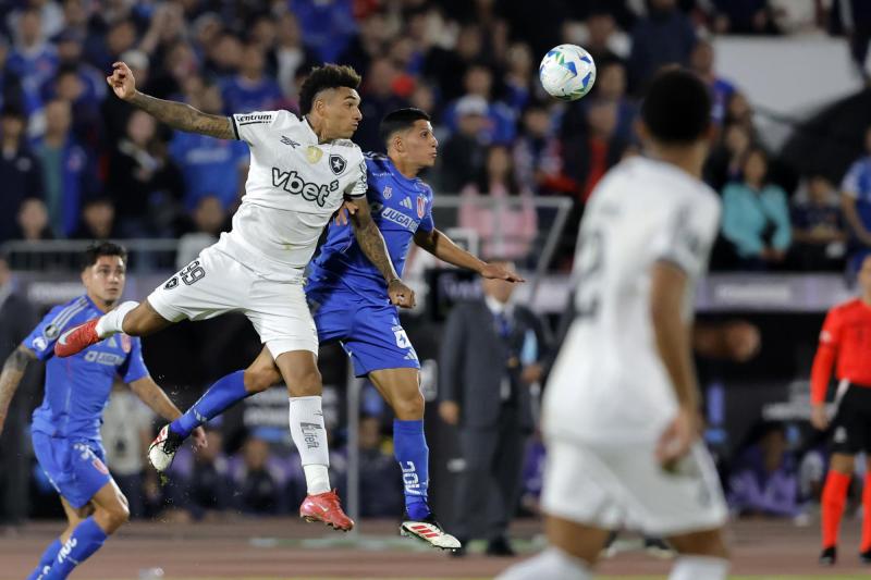 Botafogo anuló entradas compradas por hinchas de U de Chile a otras localidades - Créditos: Photosport