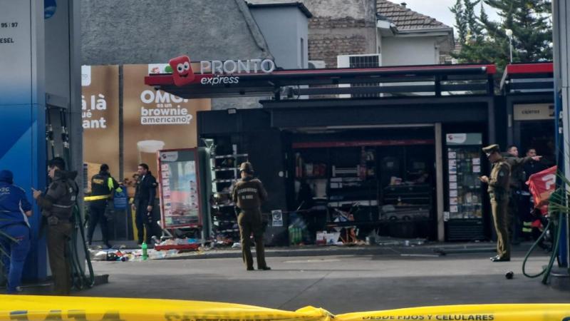 T13 - Capan momento exacto en que conductor ebrio atropella y mata a dos trabajadores en Providencia